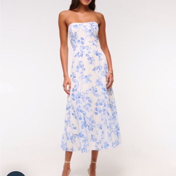 Abercrombie & Fitch Dresses & Skirts - Abercrombie & Fitch Camille Strapless Godet Midi Dress Size S